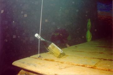 skg02.jpg (11685 Byte)