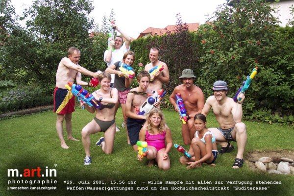 wasserschlacht.jpg (73177 Byte)